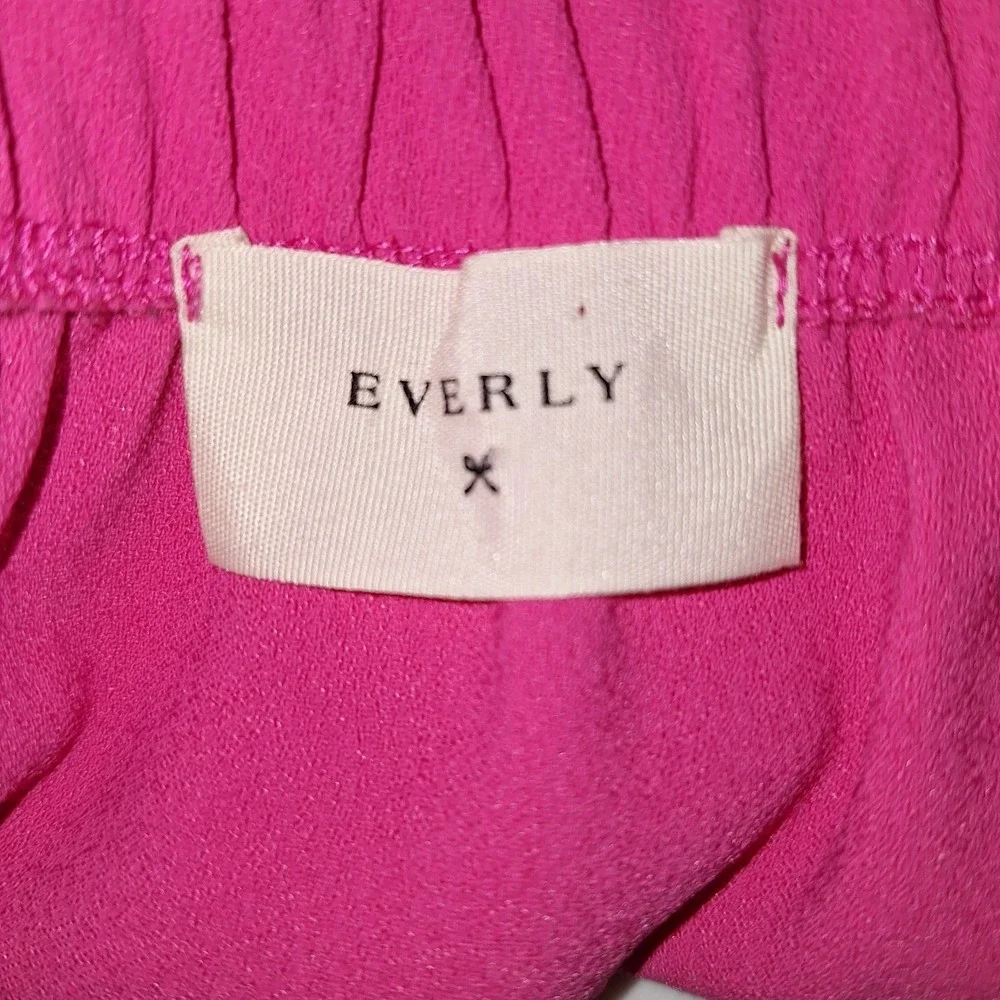 Preppy Coconut Girl Summer Barbiecore Scalloped Hem Everly M Hot Pink Mini Skirt